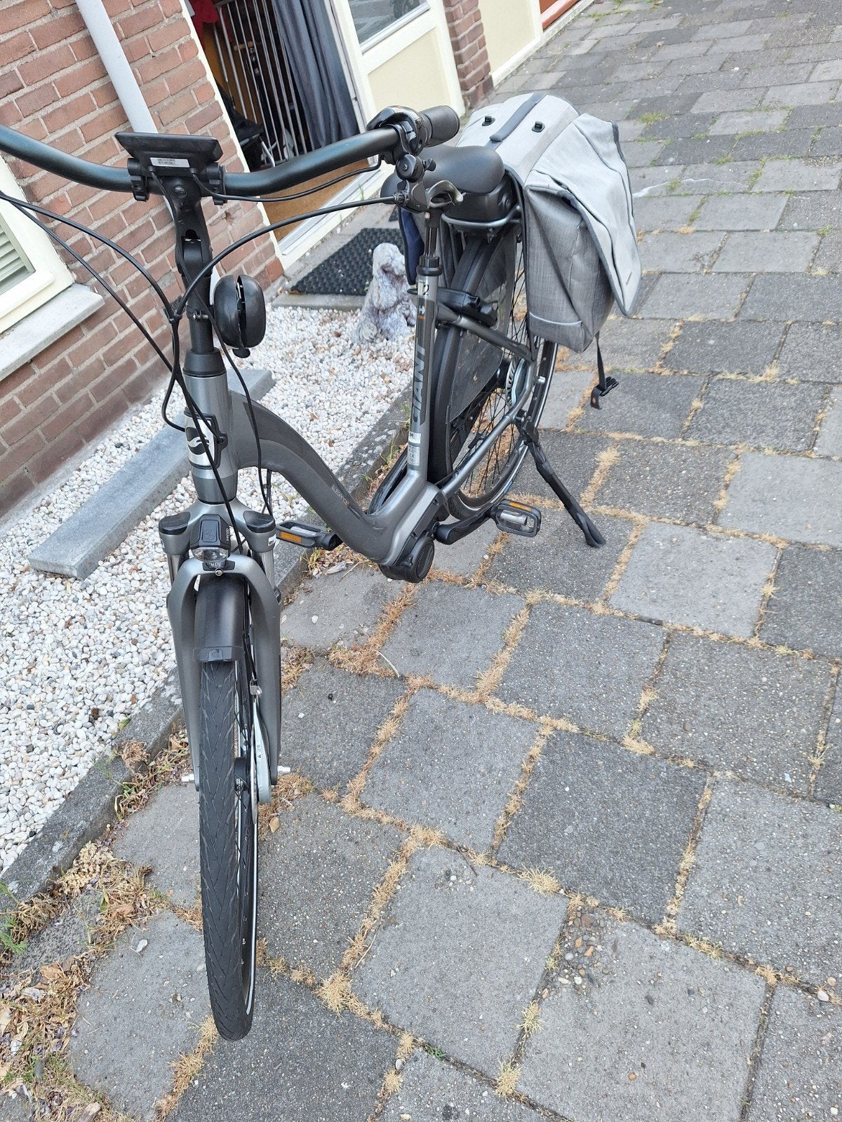 Zeer nette Giant Elegance met weinig kilometers middenmotor, Ophalen, Zo goed als nieuw, 50 km per accu of meer, Giant