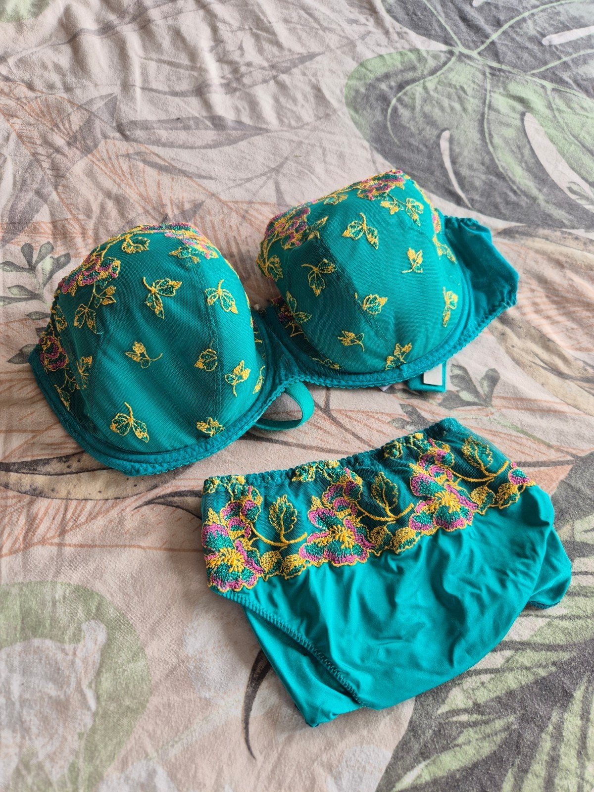Lingerie setje prima donna 85d en L zgan, Prima Donna, Ophalen of Verzenden, Blauw, Setje