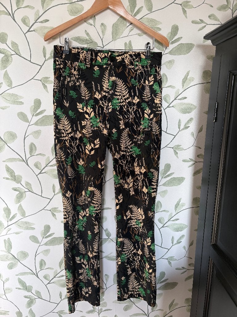Tramontana zwart groen beige broek travelstof small 36, Tramontana, Zwart, Ophalen of Verzenden, Zo goed als nieuw