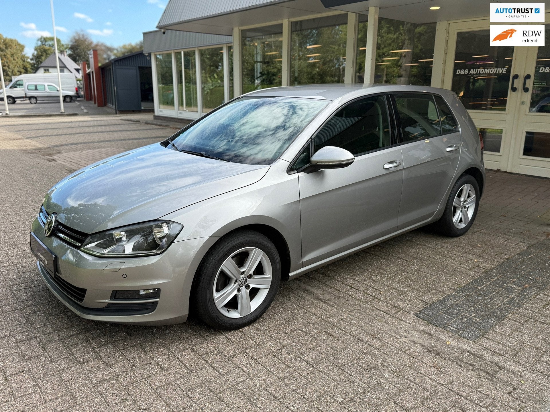Volkswagen Golf 1.2 TSI Trendline PDC/CLIMAT/NAVI