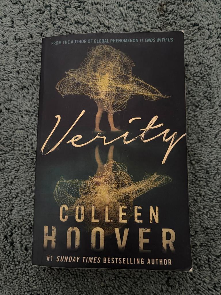 Verity - Colleen Hoover (Engels), Ophalen of Verzenden, Zo goed als nieuw, Amerika