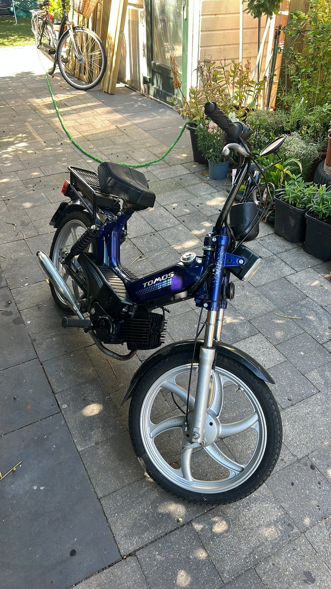 Mooie tomos standart 2013, Ophalen, Zo goed als nieuw, Maximaal 25 km/u, Standard