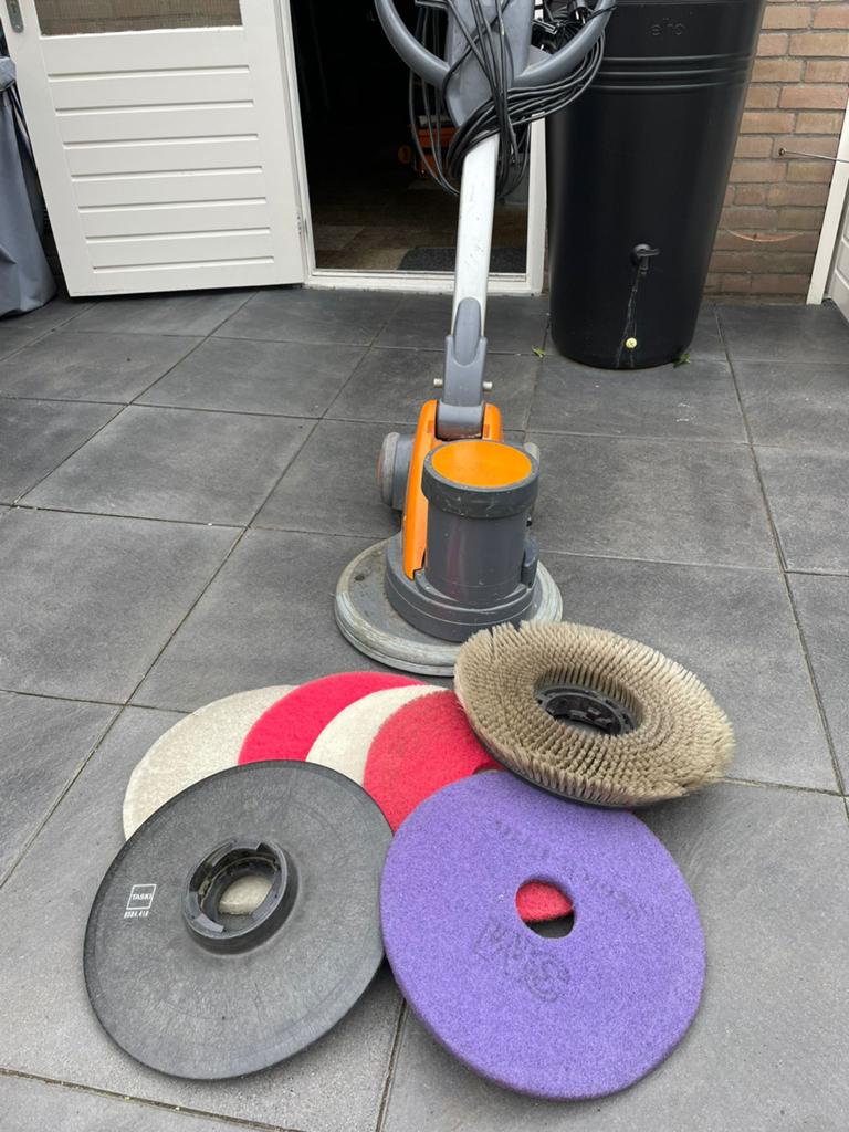 Taski duo ergodisc 43 LHS professionele schrob/ boenmachine, Ophalen, Gebruikt, Schrobmachine