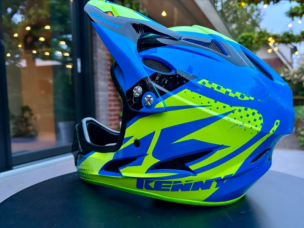 Kenny BMX helm, Fietsen en Brommers, Fietsaccessoires | Fietshelmen, Ophalen, Gebruikt, Overige maten, Jongen of Meisje