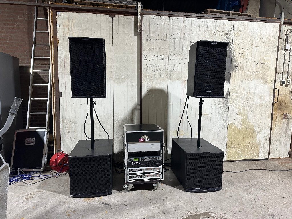 Actieve PA-set Beyma 18" Subs & 15" Tops + Crown Versterkers, Ophalen, Gebruikt, 1000 watt of meer, P.A.