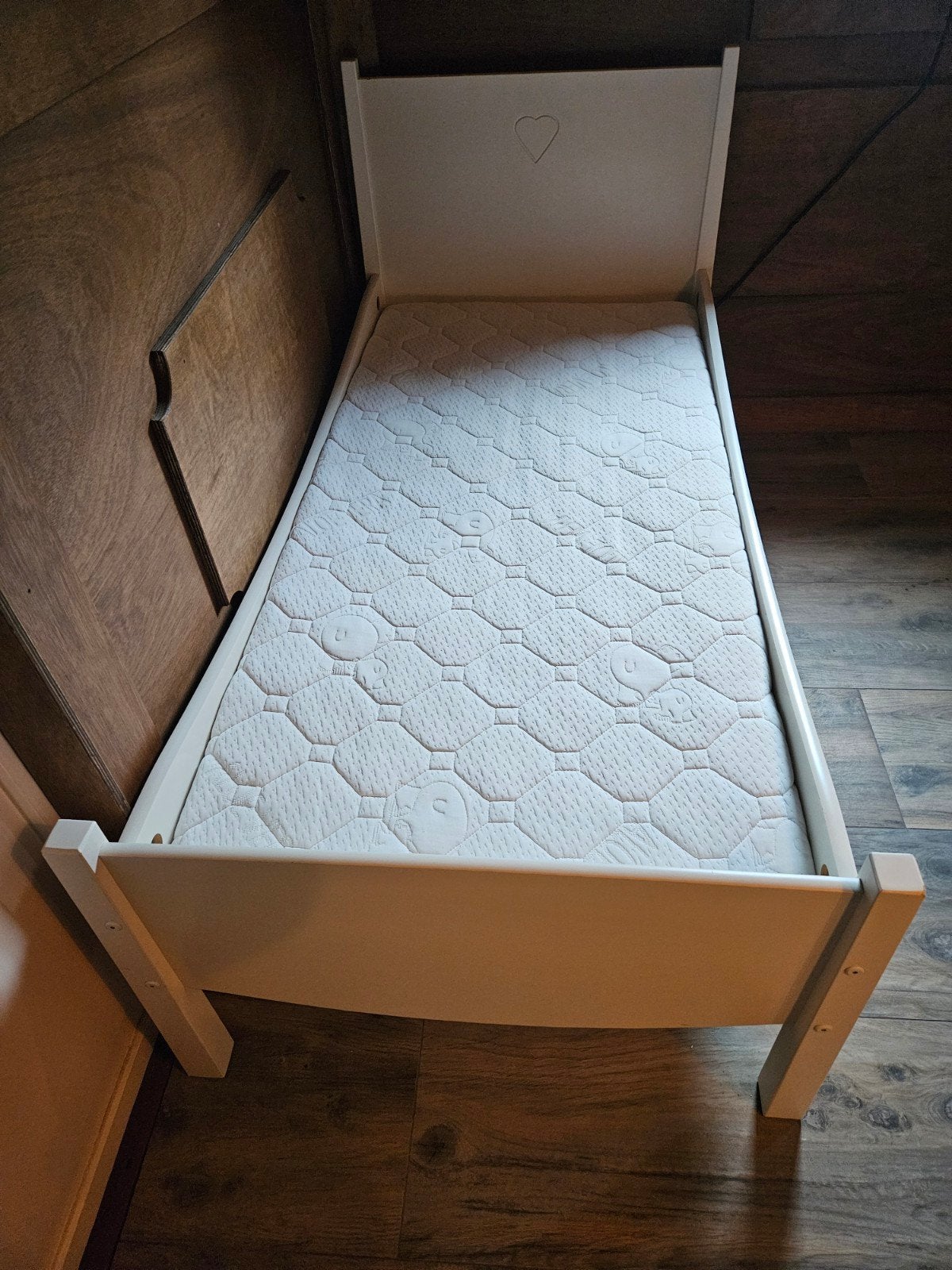 Kinderbed / peuterbed met matras en lattenbodem - 150x70, Kinderen en Baby's, Gebruikt, 70 tot 85 cm, 140 tot 160 cm, Ophalen