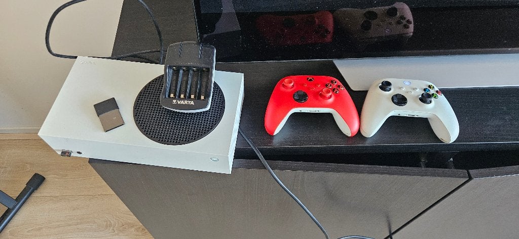 Xbox Series S met 2 controllers en storage card, Ophalen, Gebruikt, Xbox Series S