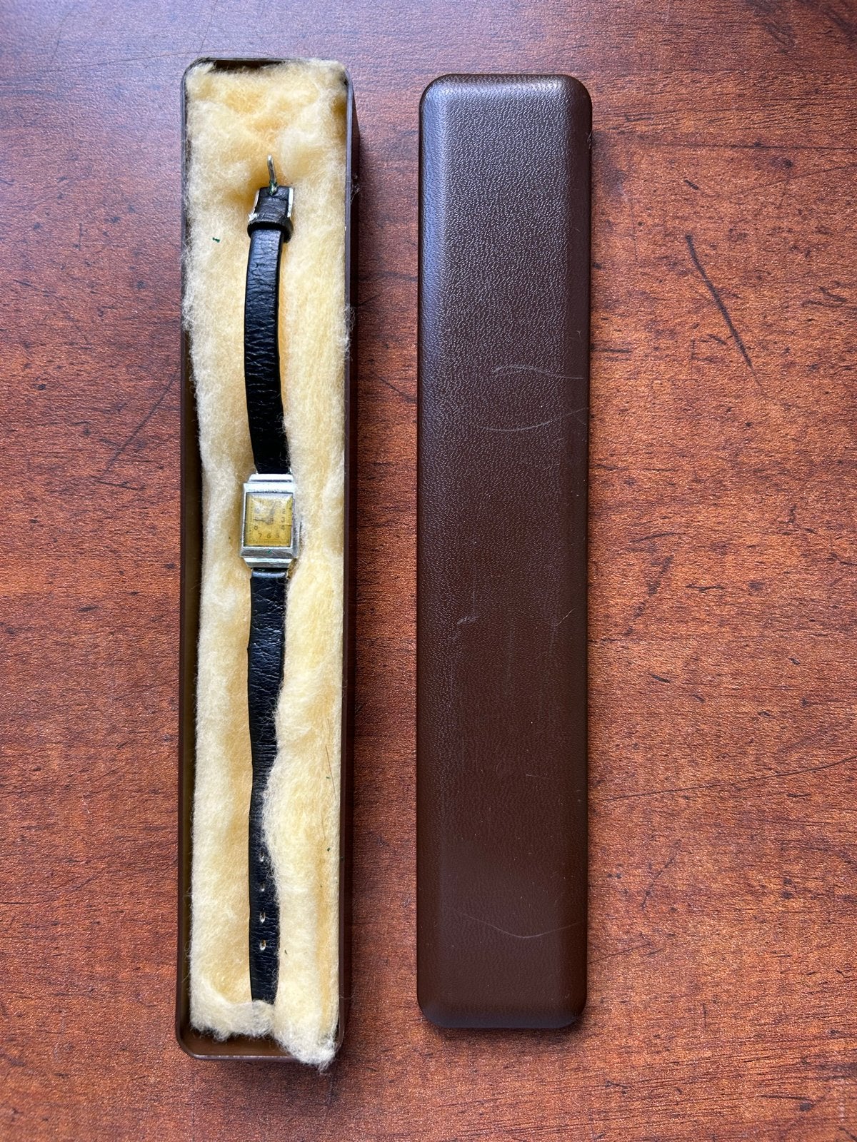 Vintage Polshorloge met Leren Bandje in Doosje, Sieraden, Tassen en Uiterlijk, Horloges | Antiek, Overige merken, Overige materialen