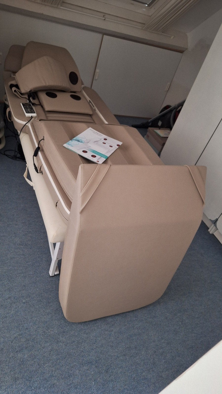 HHP Andumedic Professional Massagematras, Ophalen, Zo goed als nieuw, Apparaat