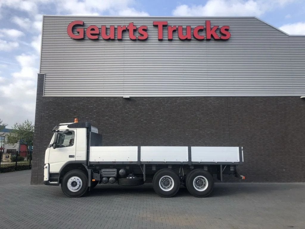 Volvo FM 370 6X4 CARGO TRUCK RHD UNUSED (bj 2014), Airconditioning, Bedrijf, Volvo, Te koop