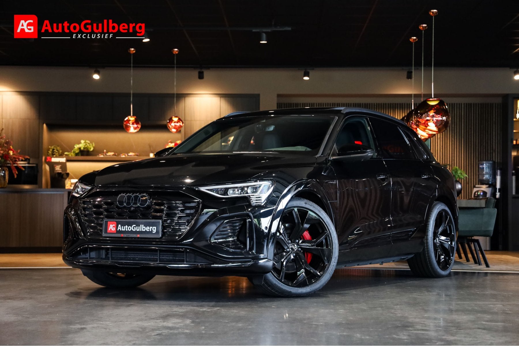 Audi Q8 e-tron 55 quattro 3xS Edition Black 115 kWh RS Sport, Auto's, Audi, Automaat, Gebruikt, Zwart, Leder