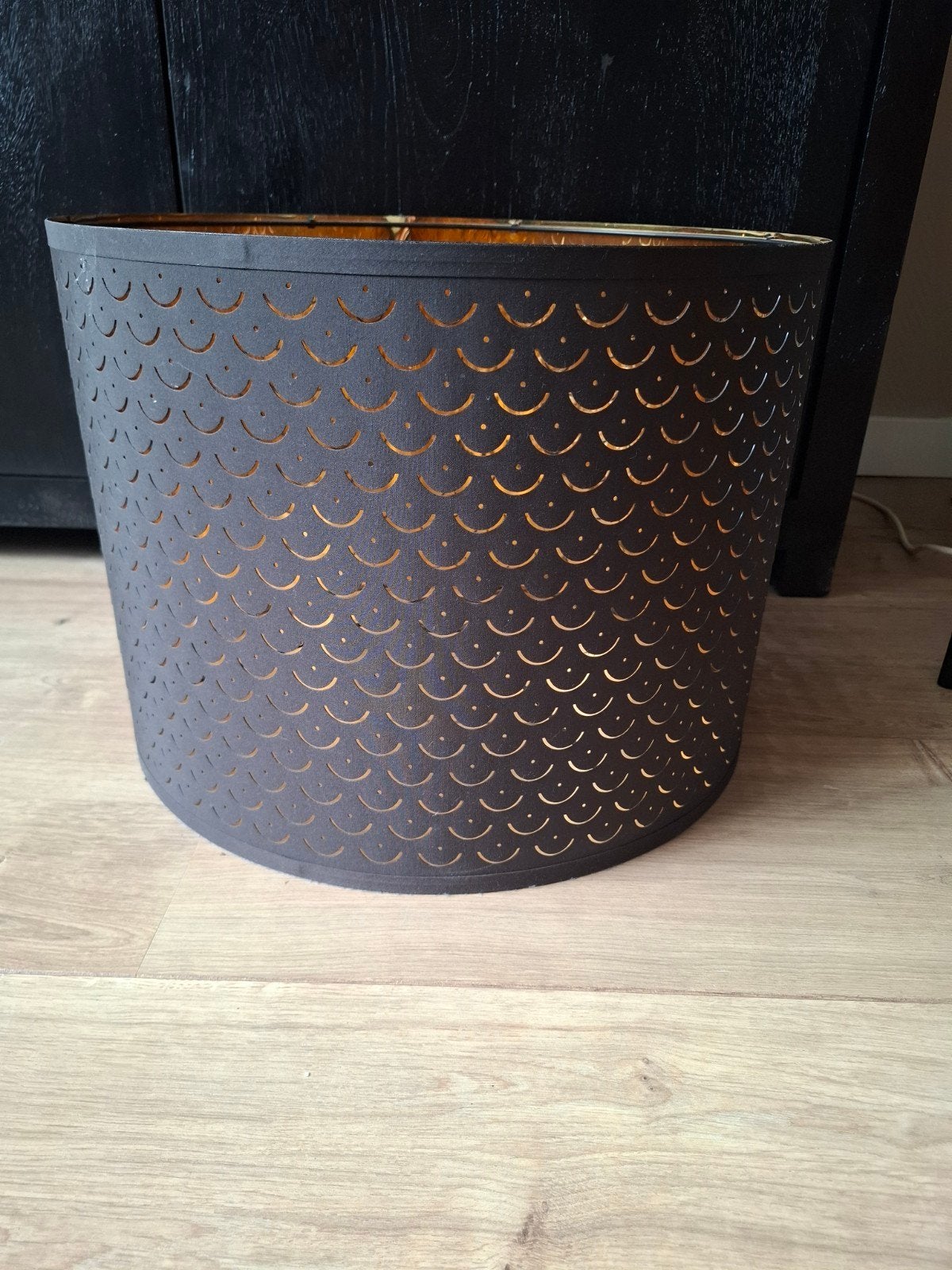 Zwarte lampenkap NYMO 59 cm, Gebruikt, Overige typen, Rond, Ophalen of Verzenden