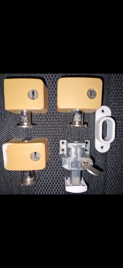 4x oplegslot, Doe-het-zelf en Verbouw, Ophalen, Gebruikt, Overige materialen, Slot