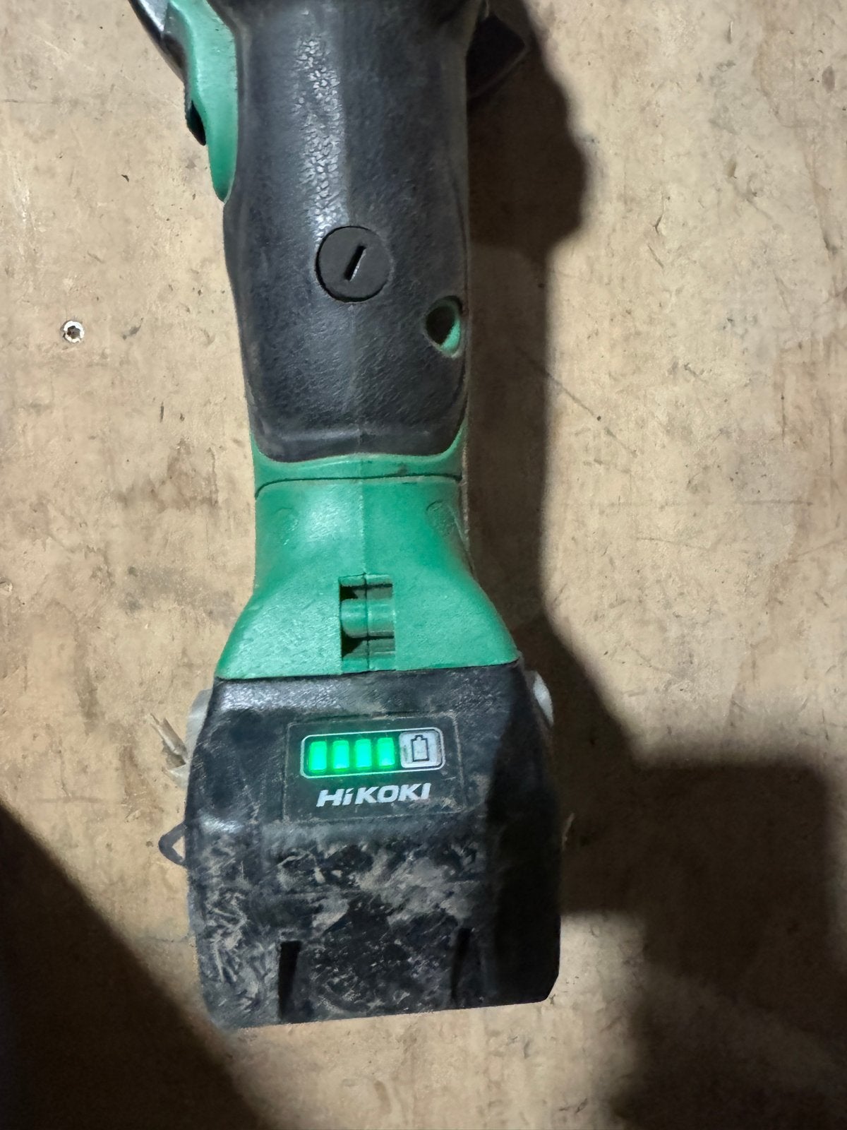 HiKOKI Accu Haakse Slijper - Gebruikt, Ophalen of Verzenden, Gebruikt, Minder dan 700 watt, Haakse handslijpmachine