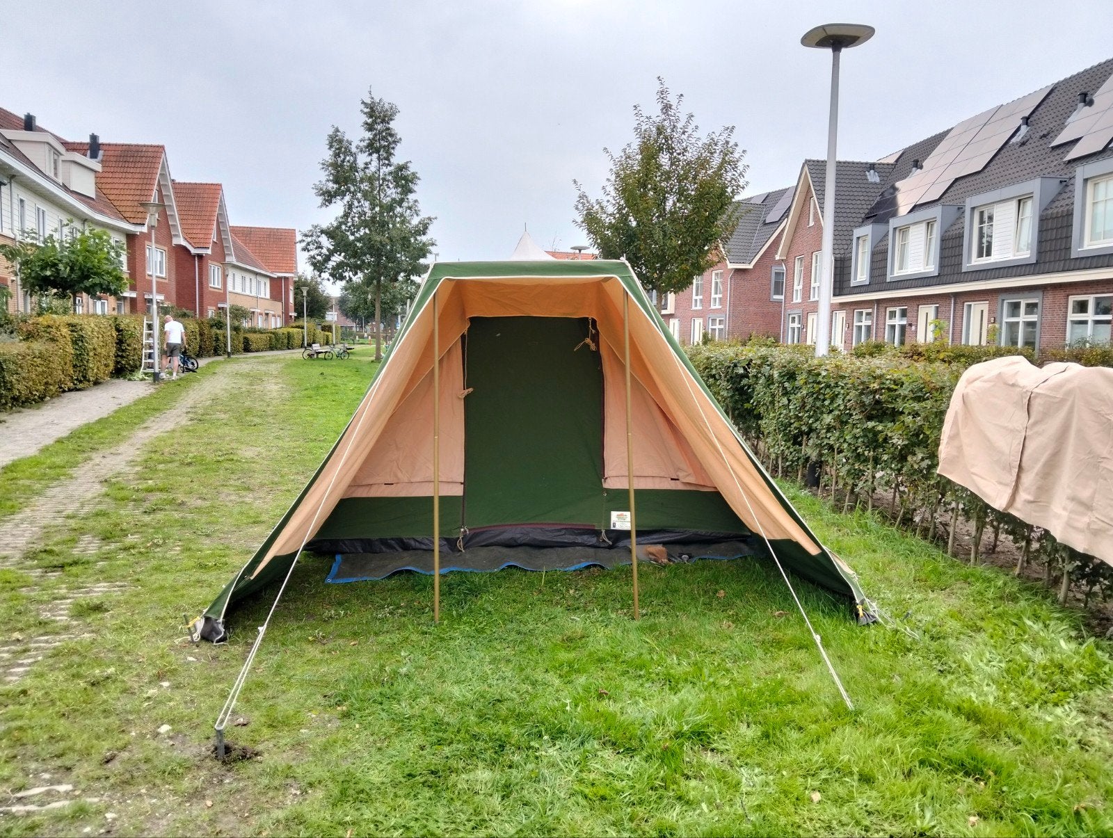 Esvo Tenten Pyramidetent - 4 persoons, Ophalen of Verzenden, Gebruikt, Tot en met 4
