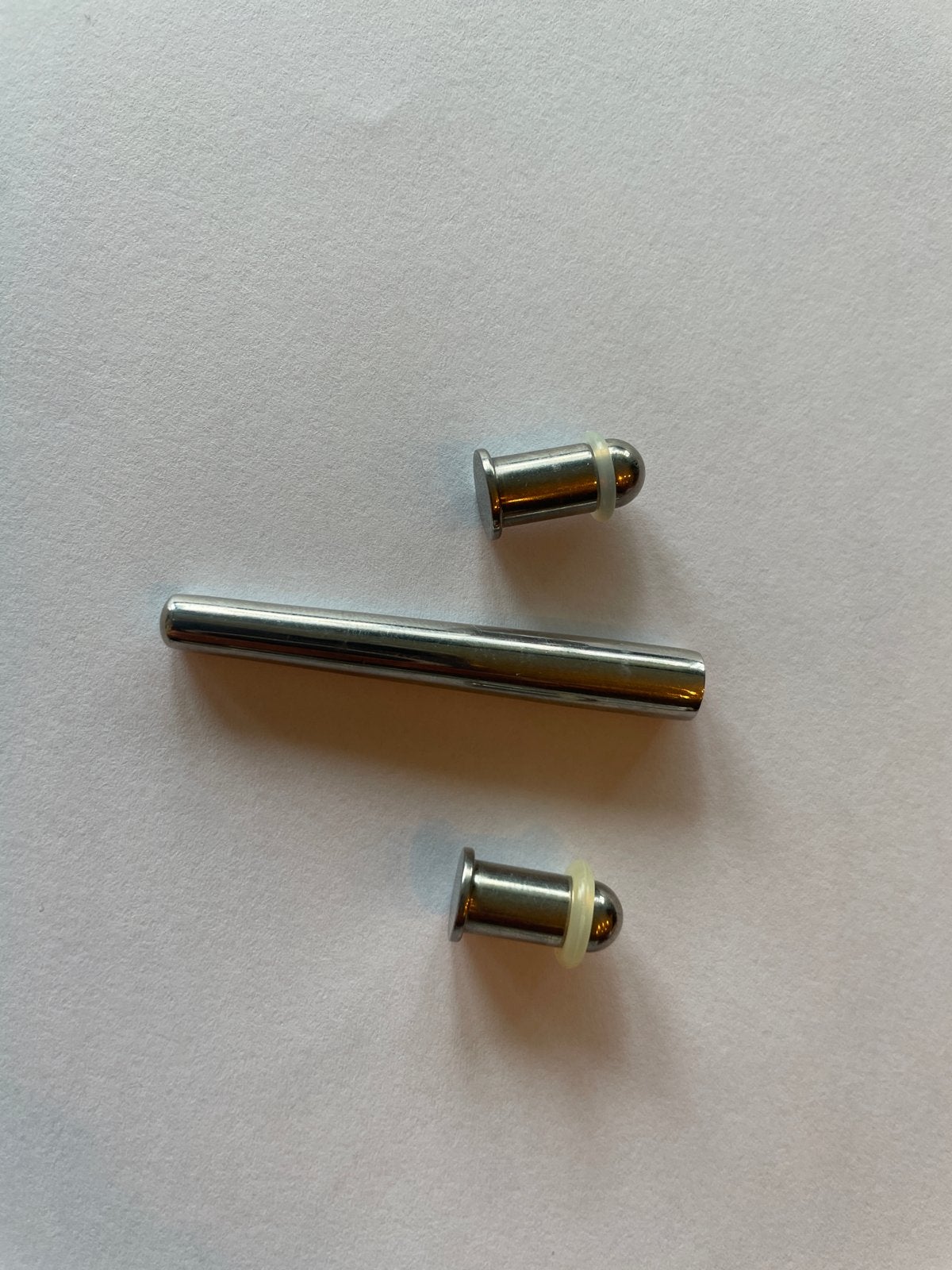 6mm Stretch Set: Stretcher en 2 RVS Plugs, Ophalen of Verzenden, Zo goed als nieuw, Staal, Oor- of Traguspiercing