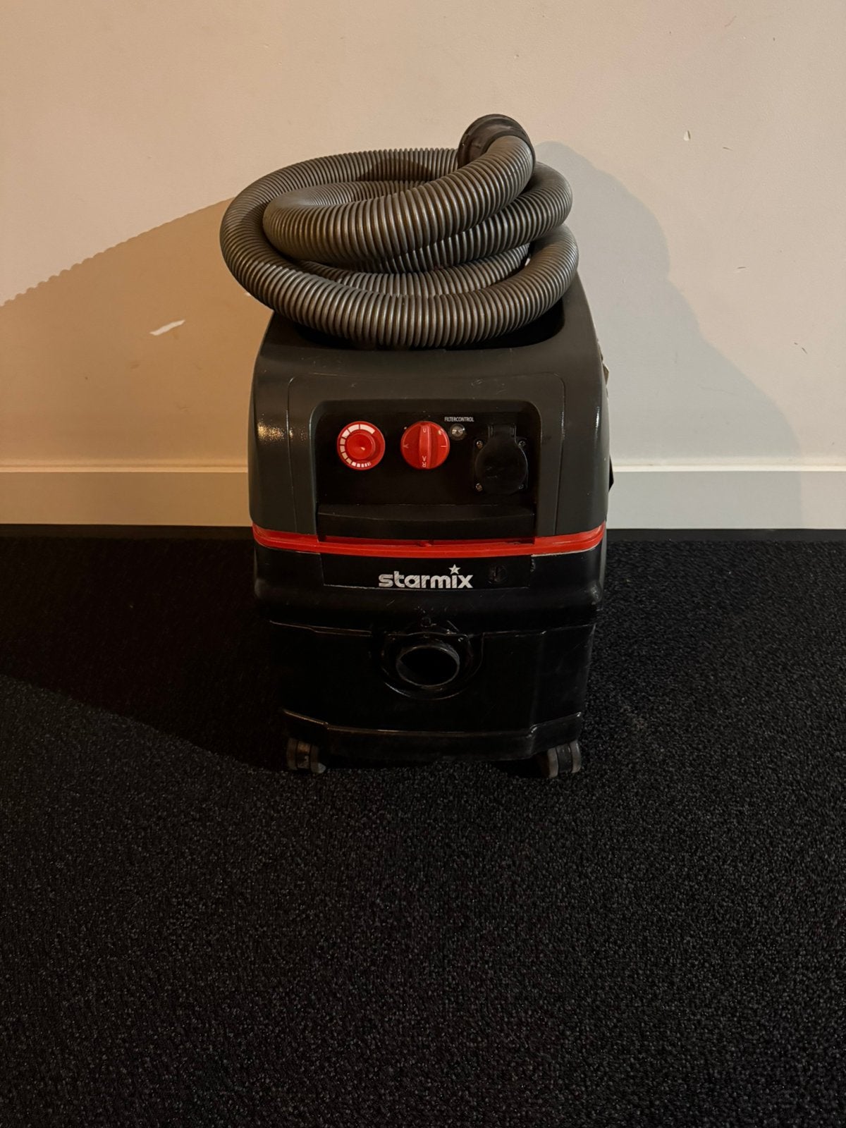 Starmix L1625 bouwstofzuiger incl slang, Ophalen, Gebruikt