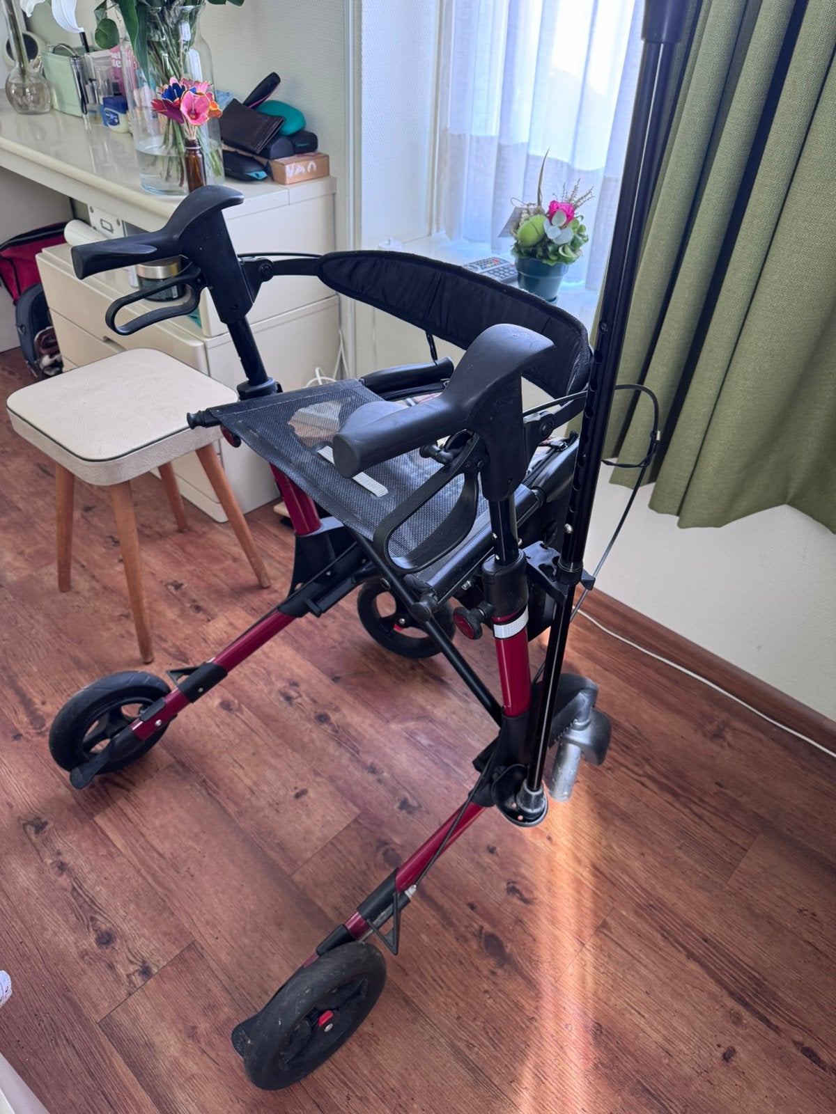 Rollator, Gemino 30, Diversen, Rollators, Ophalen, Zo goed als nieuw