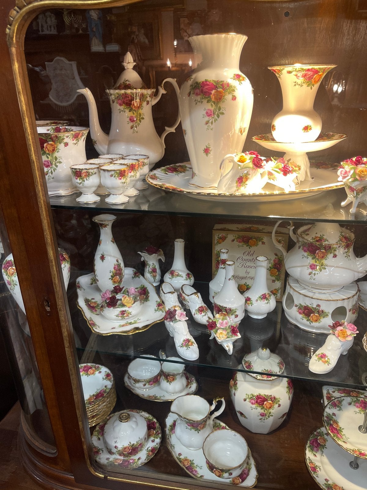 Uitgebreide Royal Albert Old Country Roses collectie +-100, Ophalen of Verzenden