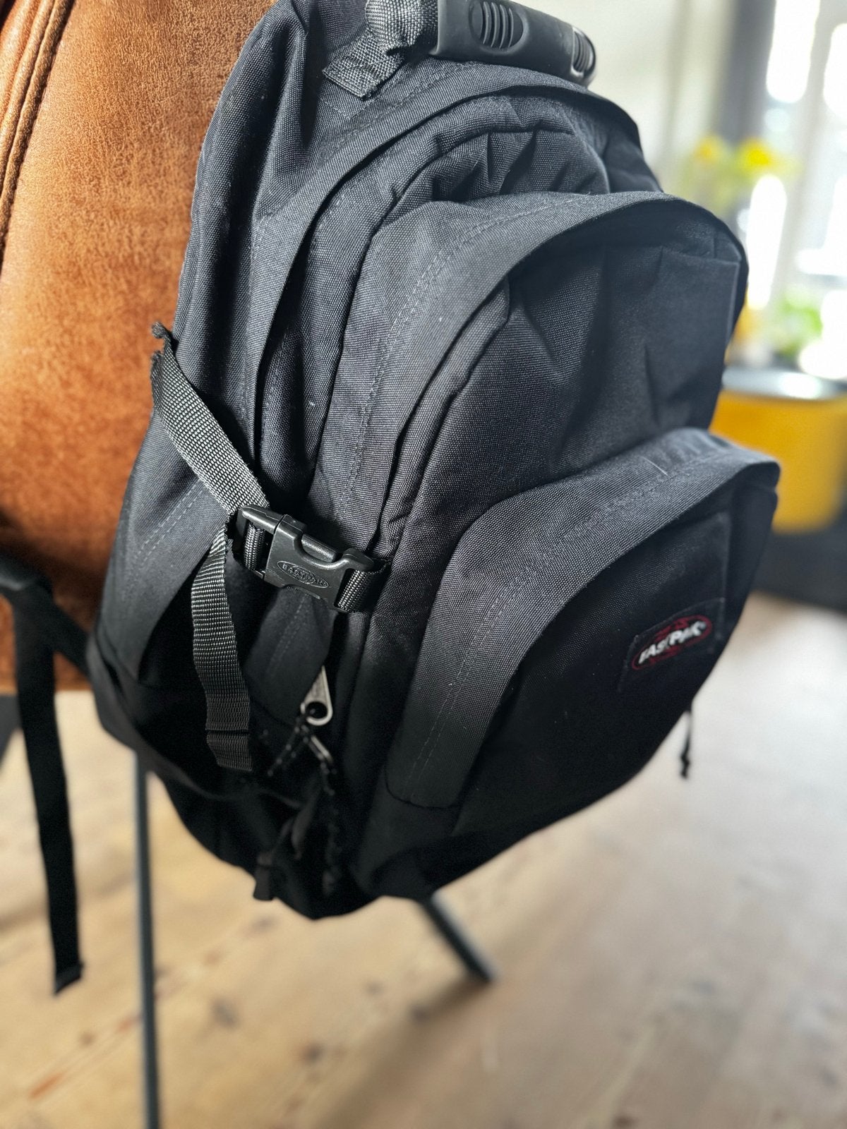 Eastpak Padded rugzak - Zwart, Ophalen of Verzenden, Zo goed als nieuw, 25 tot 40 cm, Eastpak