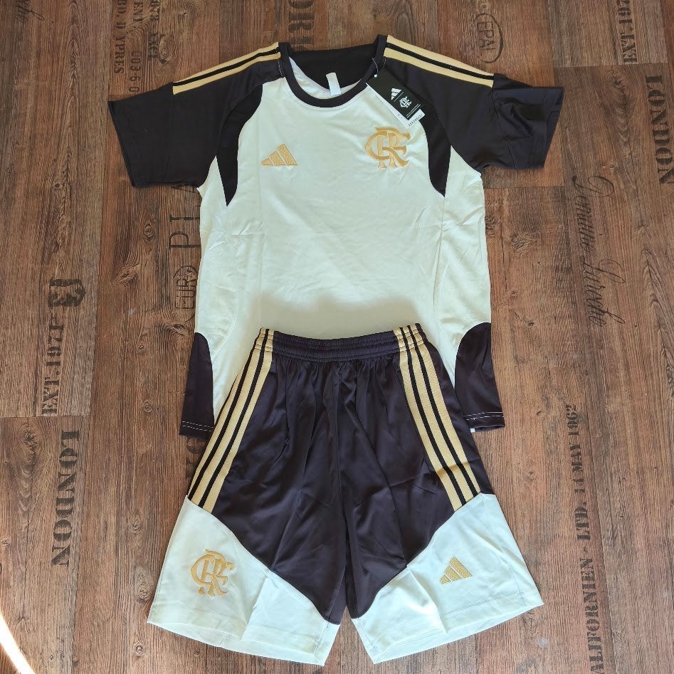 Flamengo trainingstenue trainingspak korte broek maat S, Sport en Fitness, Maat S, Verzenden, Nieuw, Set