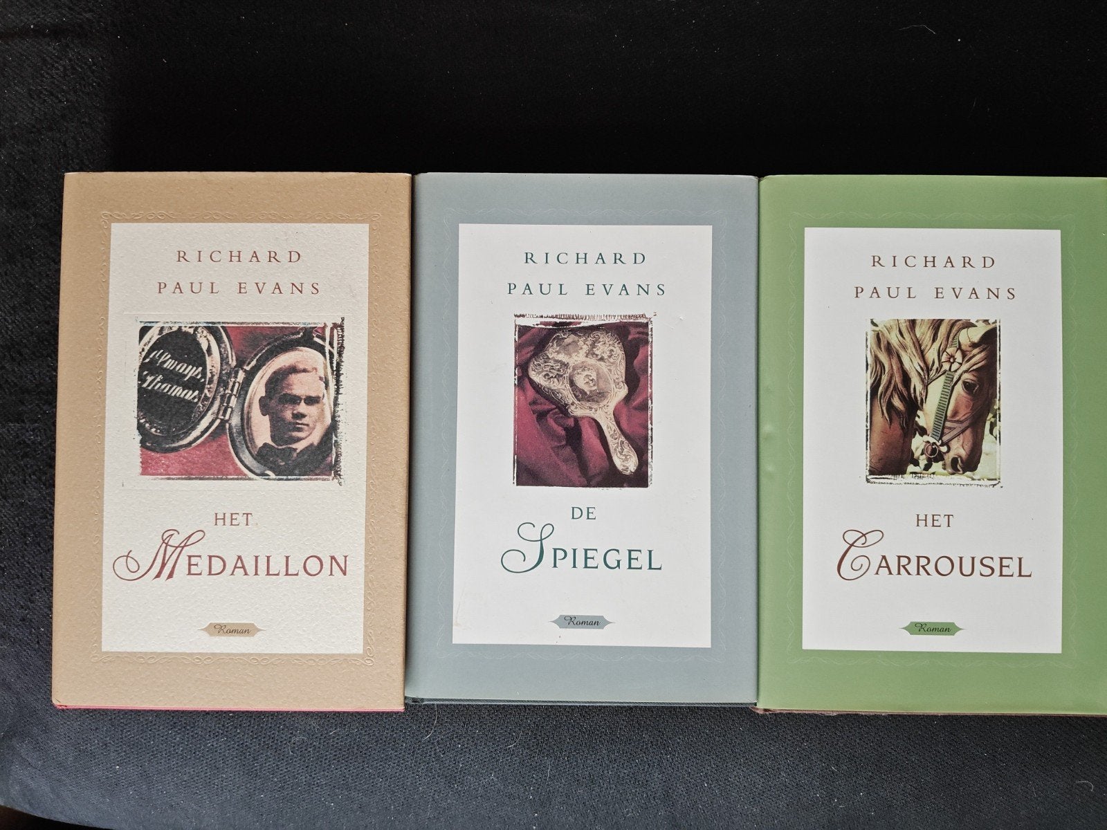 Richard Paul Evans Boeken: Het Carrousel, De Spiegel, Het Me, Ophalen of Verzenden, Zo goed als nieuw, Richard Paul Evans, Amerika