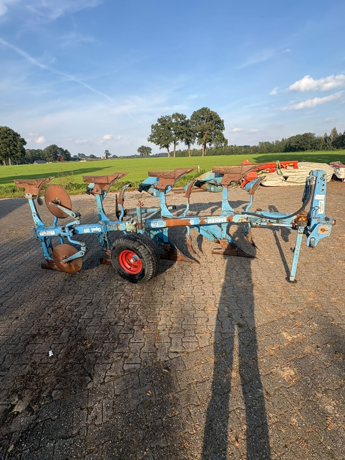 lemken opal 110 4 schaar wentelploeg, Ophalen, Akkerbouw, Grondbewerking