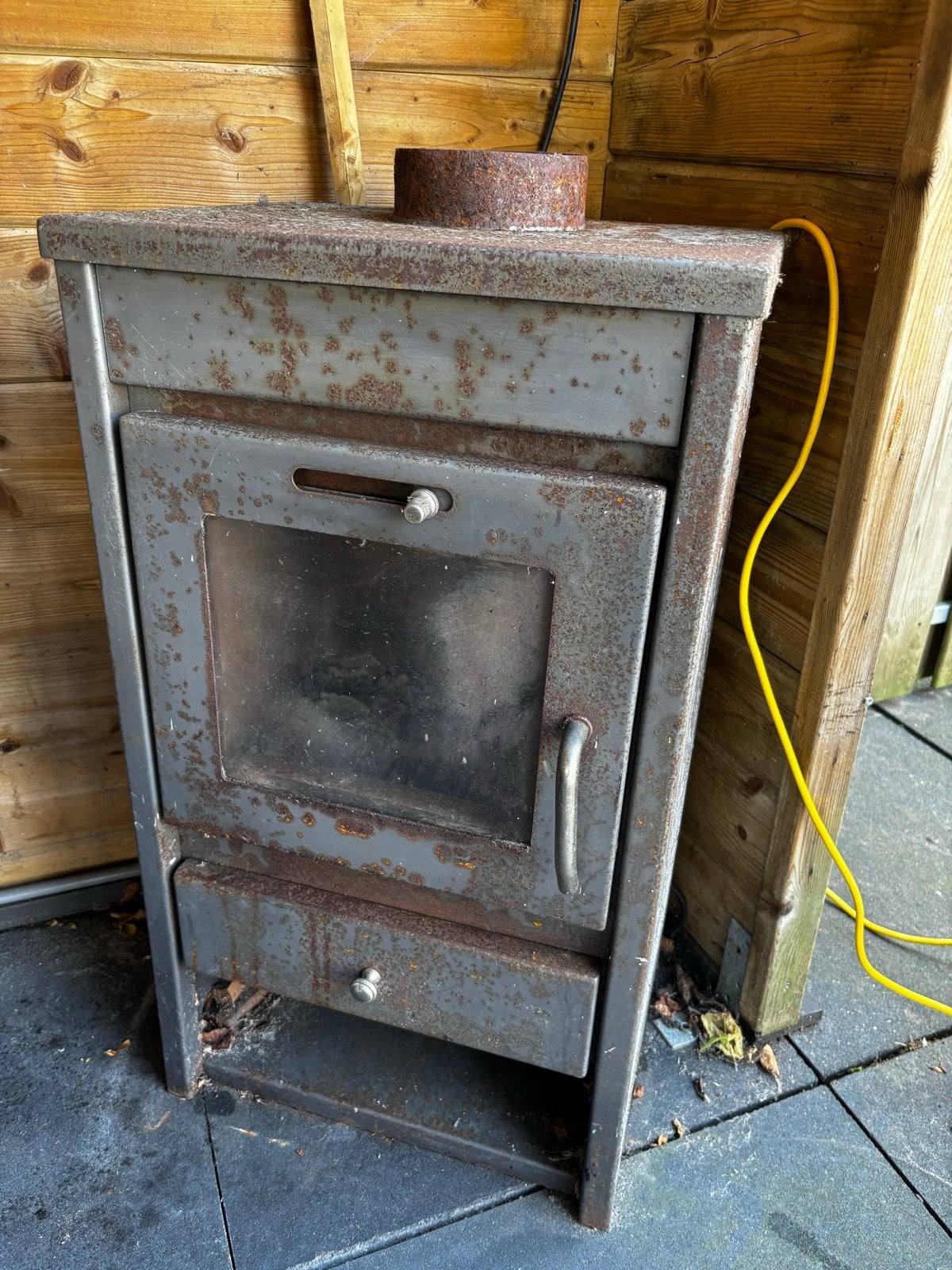 Houtkachel voor onder overkapping of in werkplaats, Ophalen, Gebruikt, Houtkachel, Vrijstaand