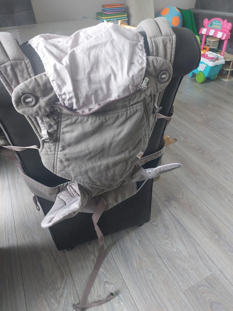Draagzak, Kinderen en Baby's, Babydragers en Draagdoeken, Overige merken, Buik of Rug, Ophalen of Verzenden, Zo goed als nieuw