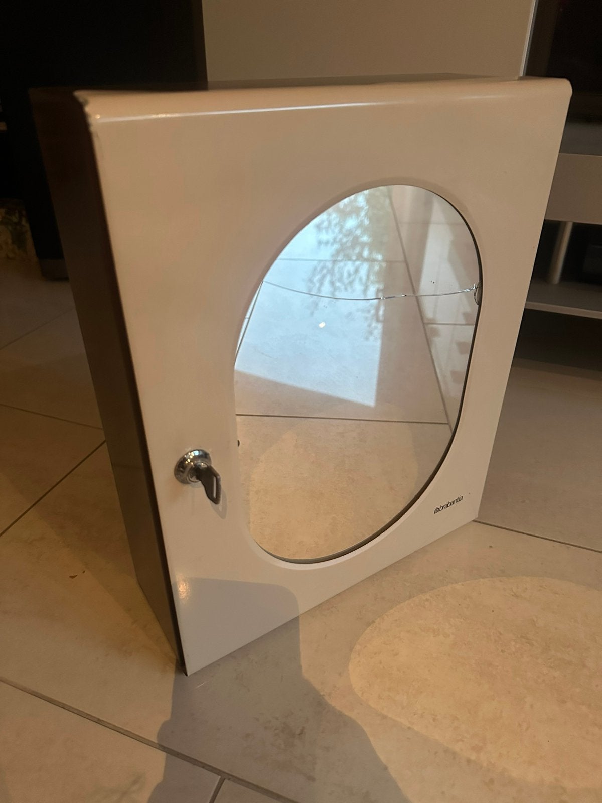 Vintage Brabantia medicijnkastje (scheur in spiegel), Minder dan 50 cm, Gebruikt, Ophalen of Verzenden, Minder dan 100 cm