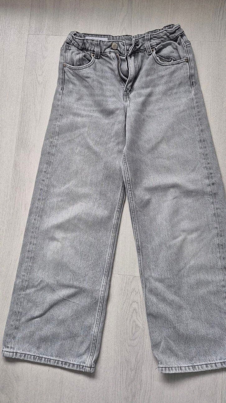 ZARA, grijze wijde spijkerbroek, maat 152, Ophalen of Verzenden, Zo goed als nieuw, Meisje, Broek