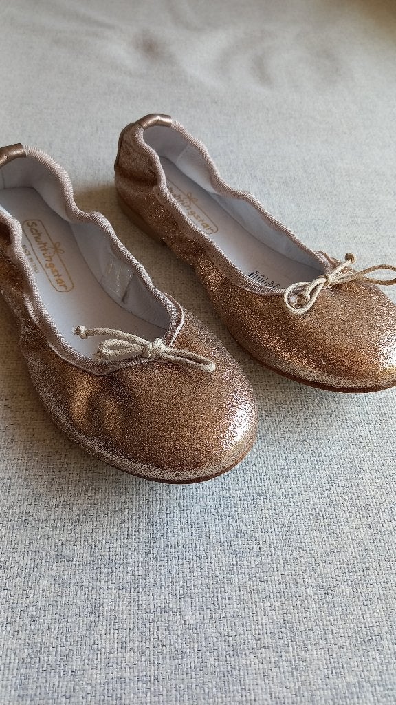 Gloednieuw Glitter Leren Ballerina van 69 Eur, Meisje, Schoenen, Nieuw, Ophalen of Verzenden
