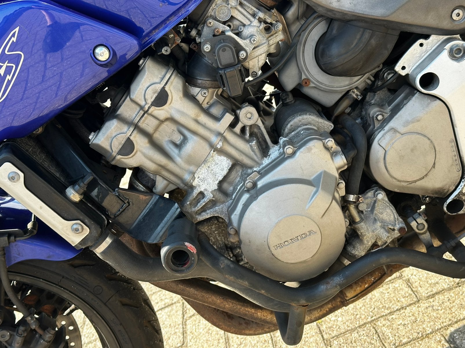 Foto 11 van 2002 Honda CB600S CB 600 S CB600 CB600f. Alles erop en eraan
