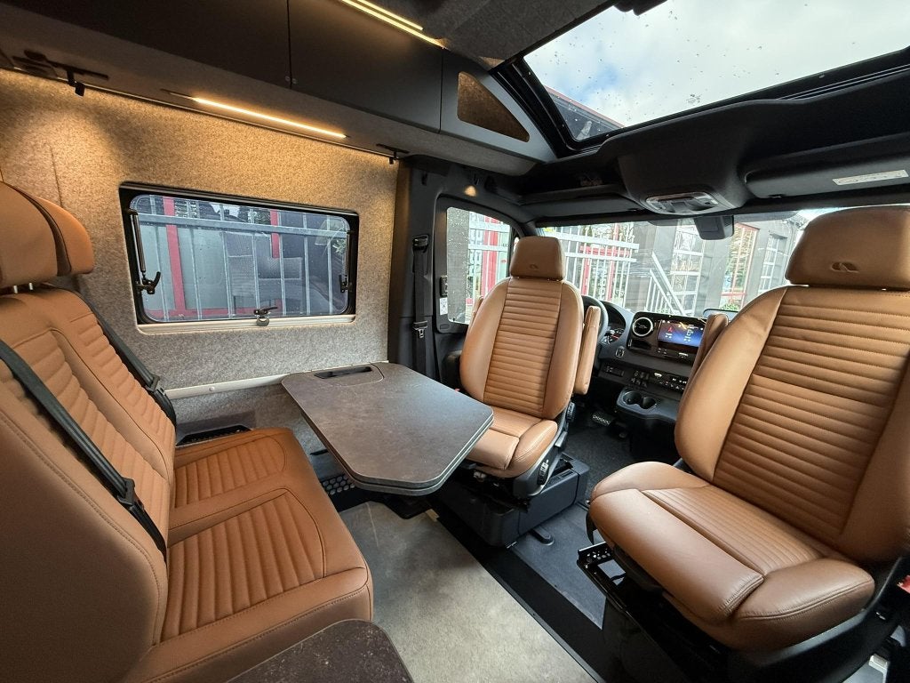 Adria Super-Twin 700 SGX 4x4 - Pop-up hefdak, Automaat, Adria Mobil, Koelkast, 6 tot 7 meter