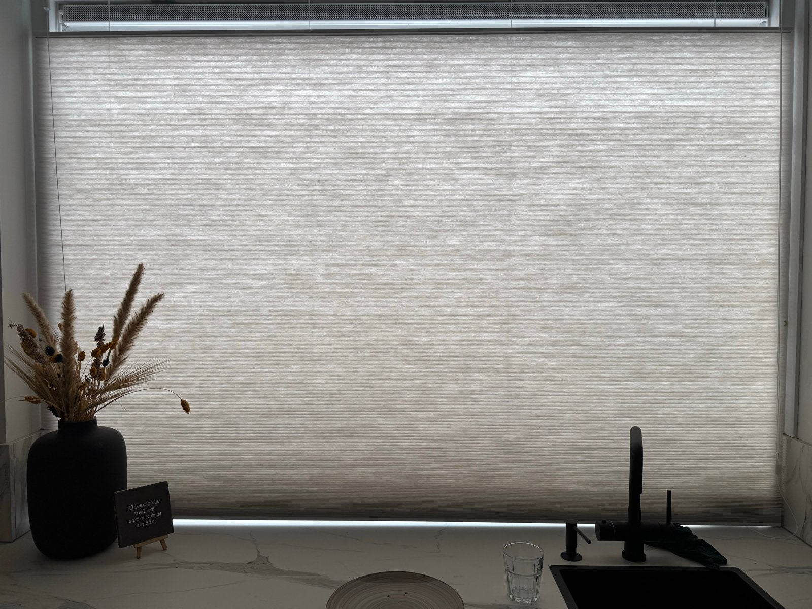 Nieuw Plisségordijn Veneta Energy Mist One Tone C2909T, Huis en Inrichting, Stoffering | Gordijnen en Lamellen, Overige merken