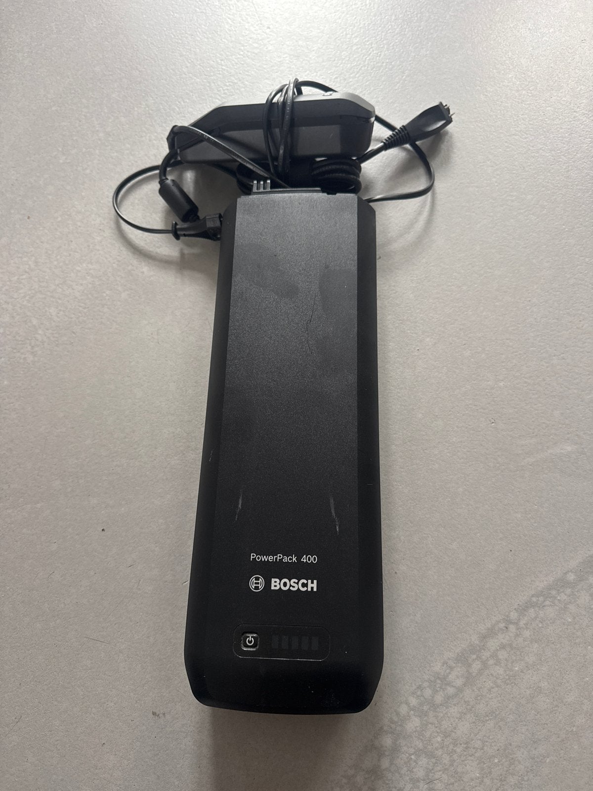 Bosch PowerPack 400 accu+originele oplader–perfecte staat, Fietsen en Brommers, Gebruikt