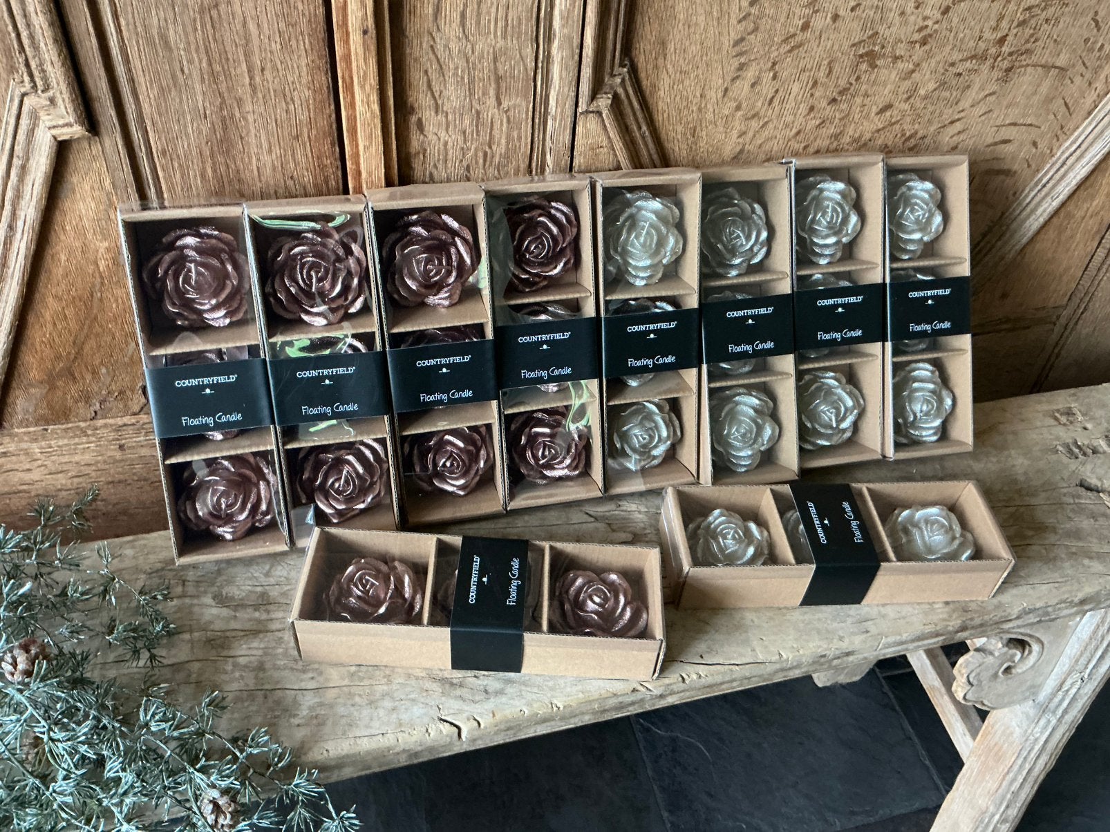NIEUW 10 doosjes Countryfield roos drijfkaarsen brons zilver, Huis en Inrichting, Ophalen of Verzenden, Nieuw