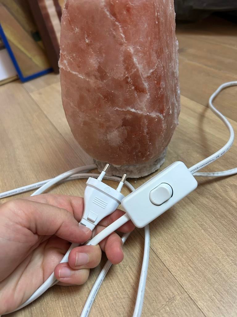 Zachtroze Zoutsteen Lampje, Ophalen, Gebruikt