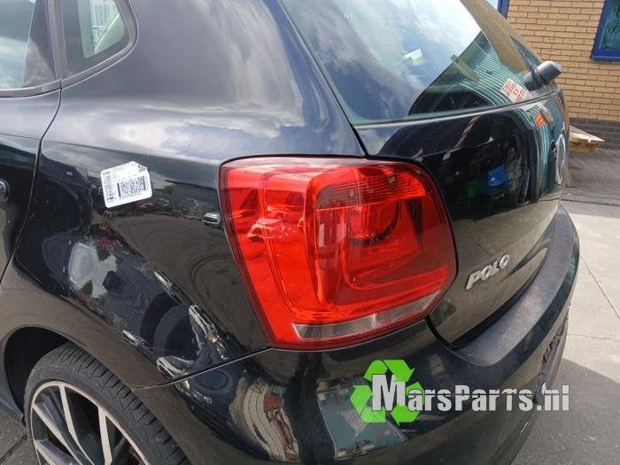 Achterlicht links van een Volkswagen Polo, Gebruikt, -, Volkswagen, -