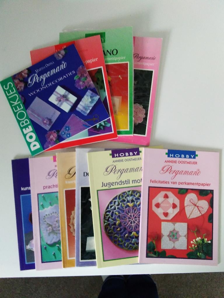 Diverse Pergamano boekjes, Hobby en Vrije tijd, Kaarten | Zelf maken, Zo goed als nieuw, Overige typen, Overige thema's, Ophalen of Verzenden