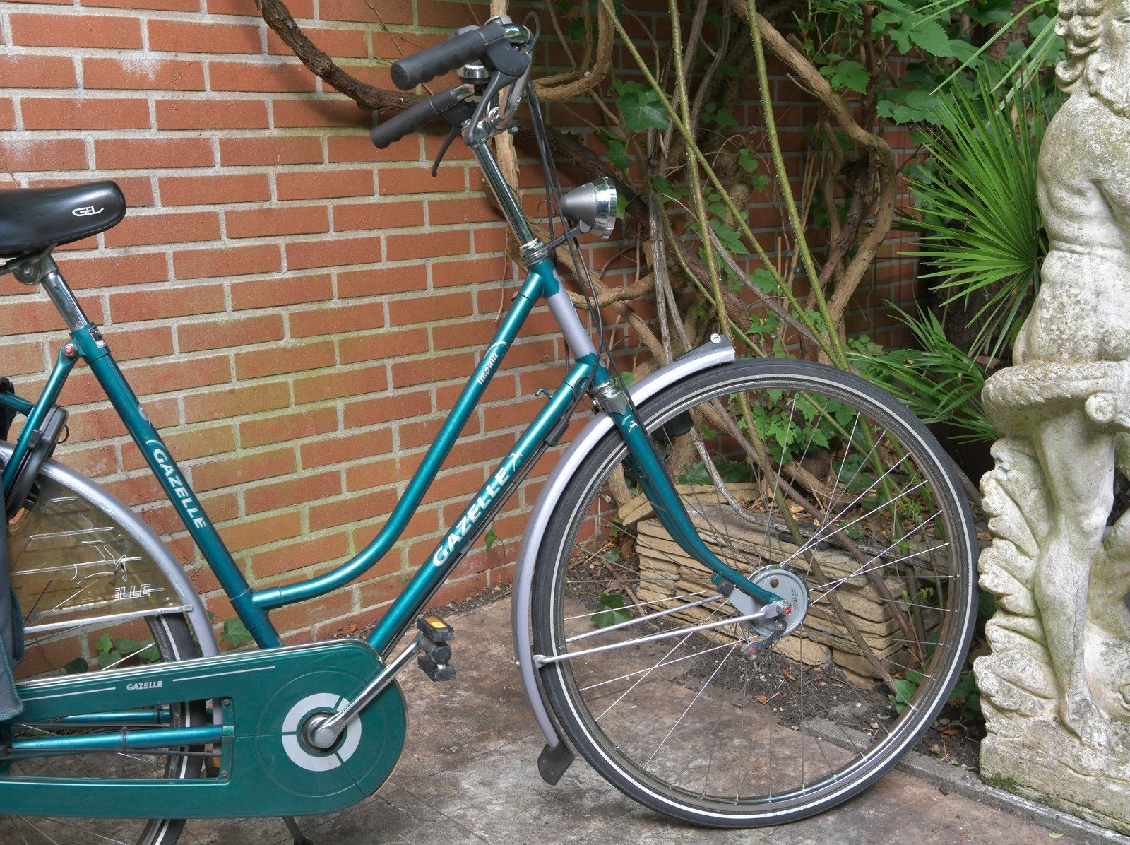 GAZELLE  IMPALA  DAMESFIETS  3 VERS, Ophalen, Gebruikt, Gazelle, Versnellingen
