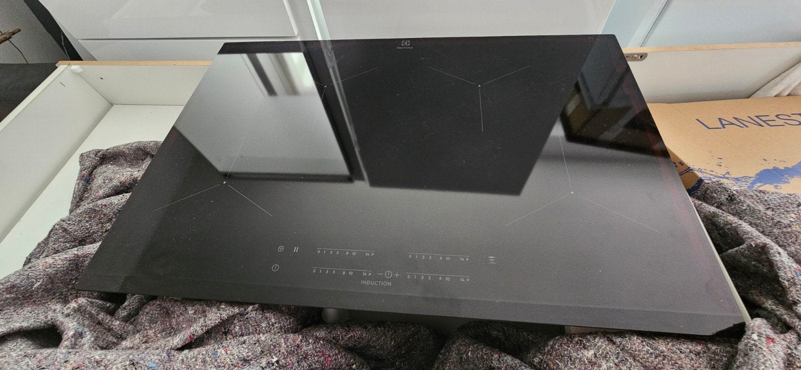 Splinternieuwe inductiekookplaat 78 cm, Ophalen, Nieuw, 4 kookzones, Inbouw