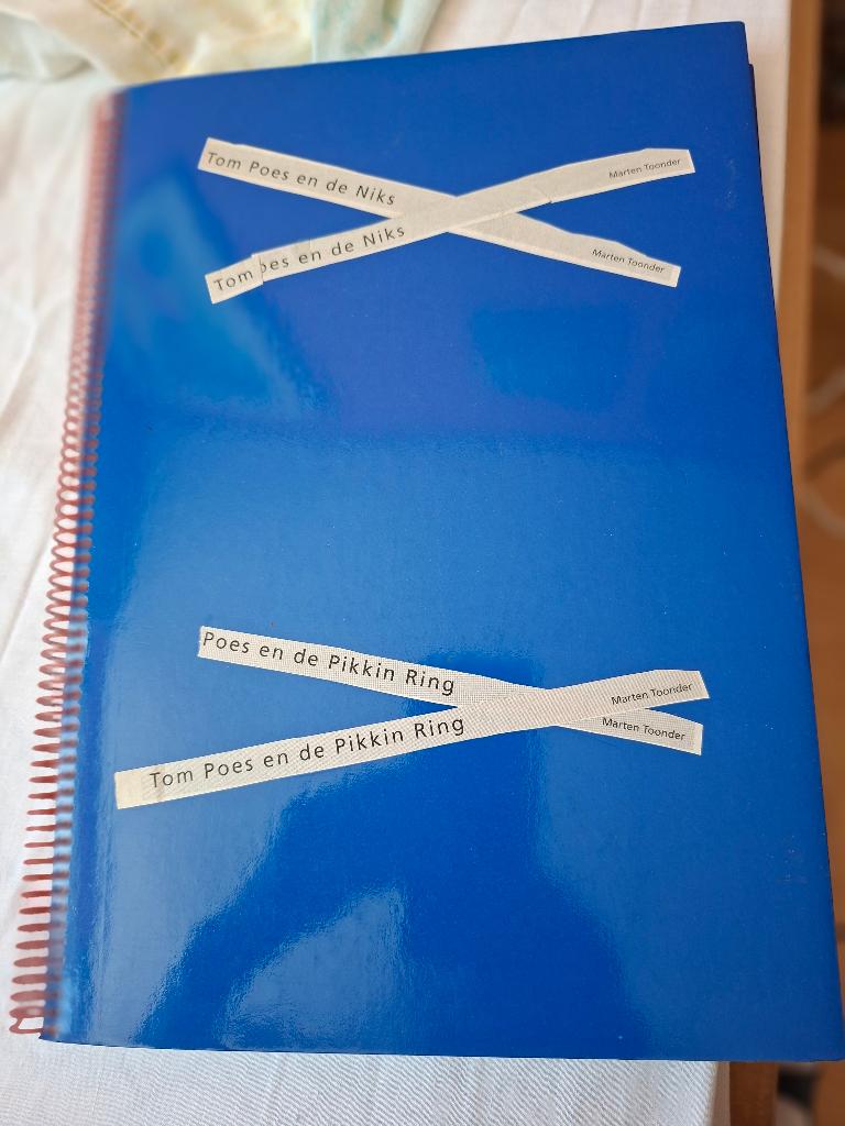plakboek Tom Poes en de Niks en Tom Poes en de Pikkin Ring, Eén stripboek, Ophalen of Verzenden, Zo goed als nieuw