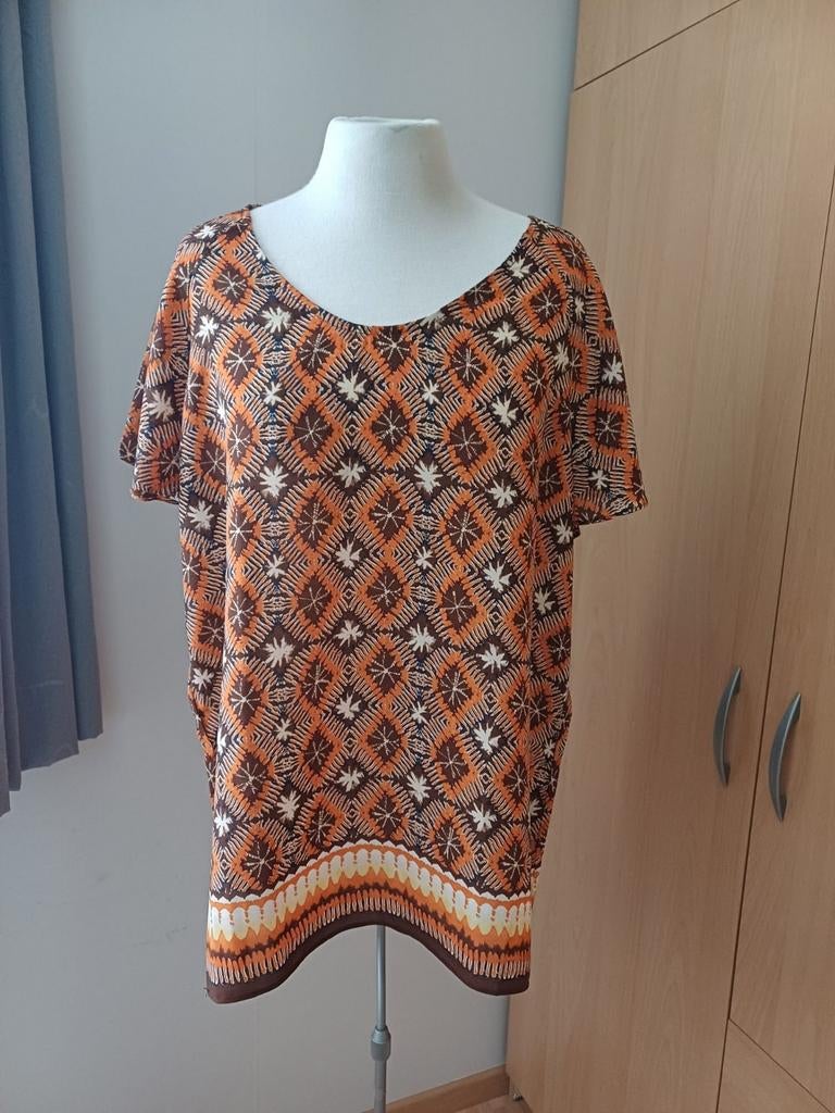 Cognac oranje/ bruin shirt, korte mouw, maat 44, Kleding | Dames, Tops, Bruin, Maat 42/44 (L), Ophalen of Verzenden, Zo goed als nieuw