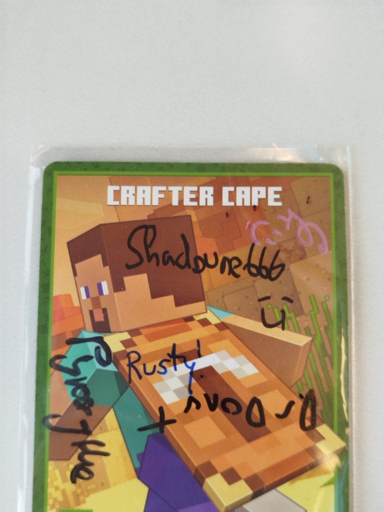 200€ UNREDEEMED Crafter Cape code minecraft twitchcon, Eén persoon