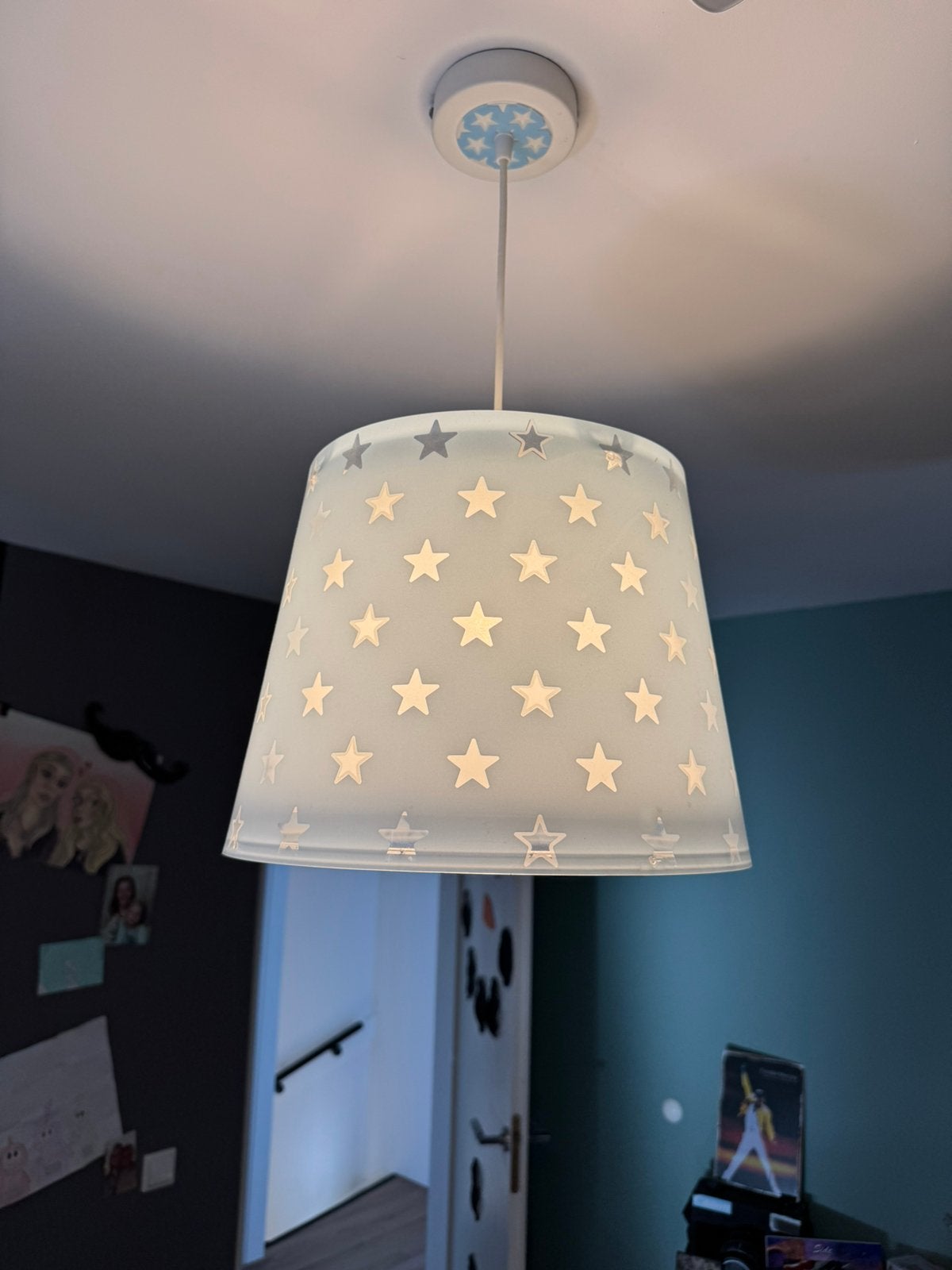 Licht blauwe lamp met sterren, Huis en Inrichting, Hanglamp, Blauw, Rond, Ophalen of Verzenden