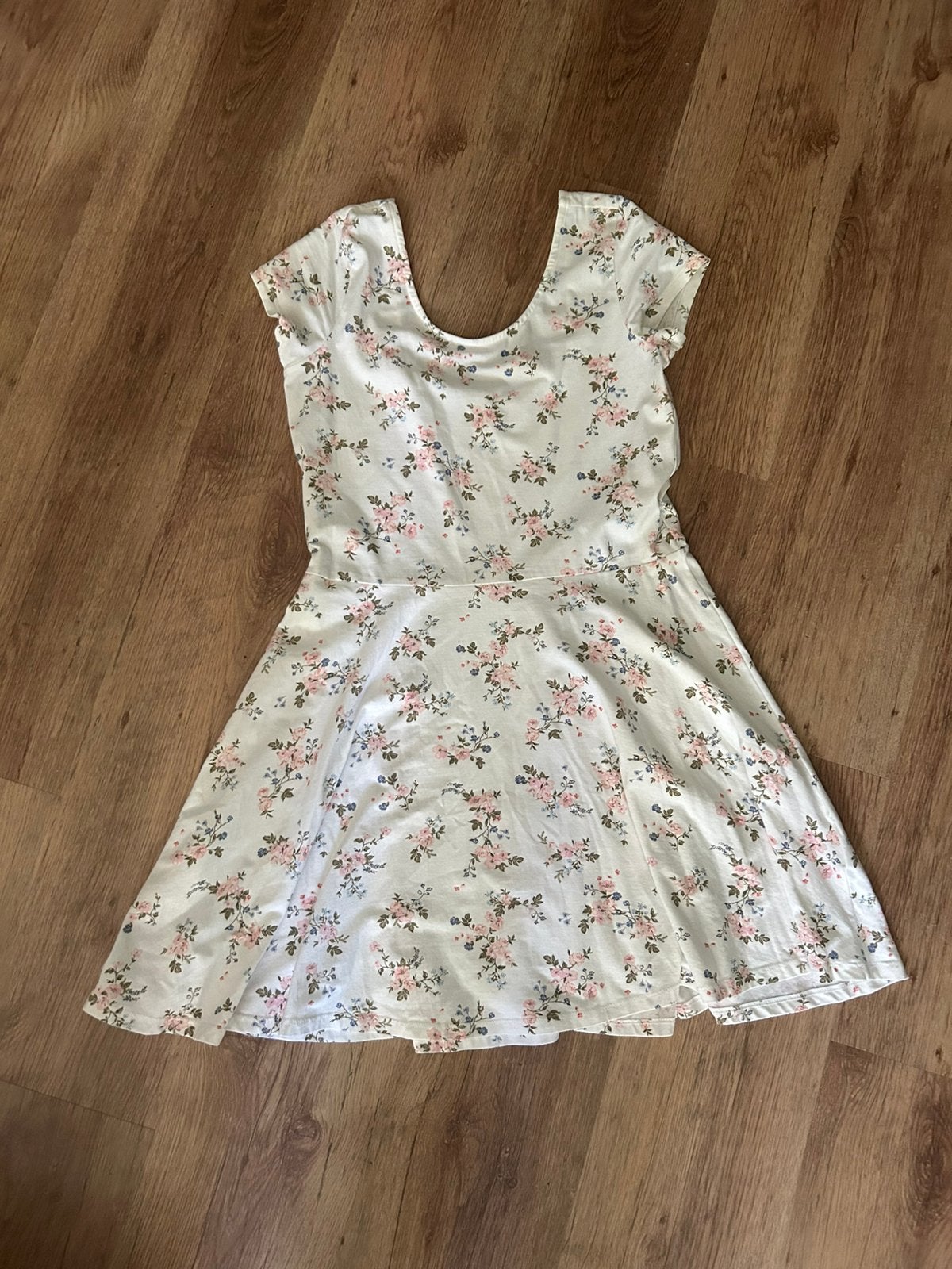 Lief gebloemd zomerjurkje, Kleding | Dames, Overige kleuren, Maat 42/44 (L), Ophalen of Verzenden, Zo goed als nieuw