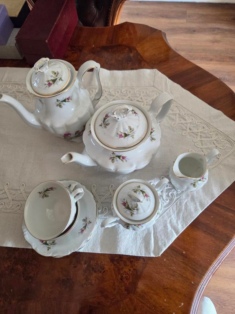 Thee en koffieservies schalen juskom., Ophalen of Verzenden