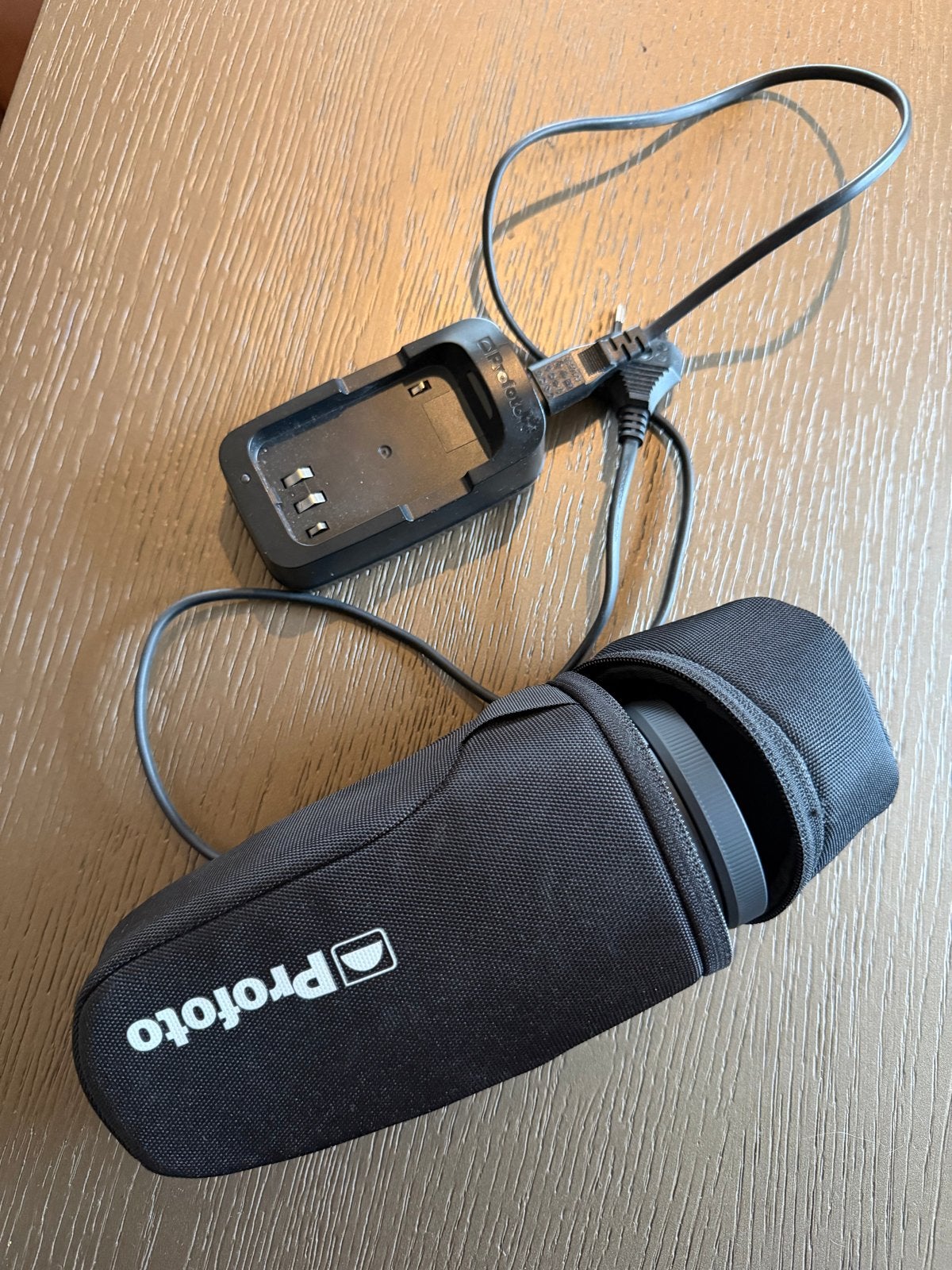Profoto A10 flitser voor Canon en mobiele telefoons, Canon, Externe flitser, Nieuw, Ophalen of Verzenden