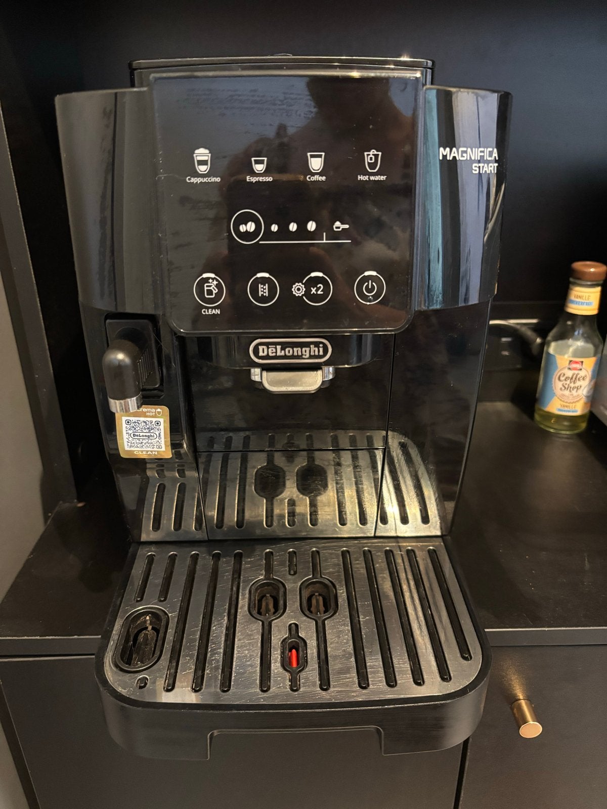 Koffiemachine De'Longhi Magnifica Start, Ophalen, Afneembaar waterreservoir, Gebruikt, Espresso apparaat